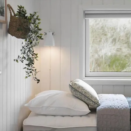 Bv126-vejers-strand-tyttebaervej-5-b * Vejers Strand