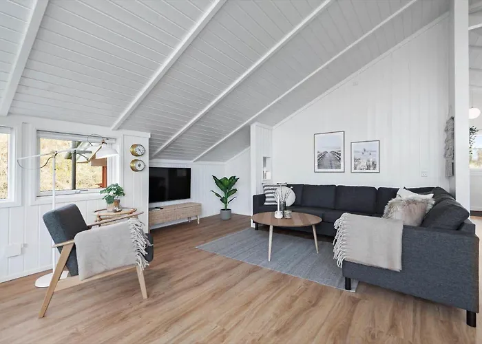 Bv126-vejers-strand-tyttebaervej-5-b * Vejers Strand